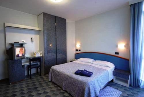 Imagen de la habitación del Hotel Meripol. Foto 5