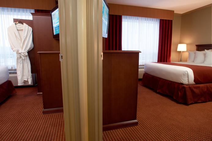 Imagen de la habitación del Hotel Merit And Suites. Foto 5