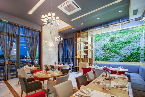 Imagen general del Hotel Merit Grand Mosta Spa & Casino. Foto 11