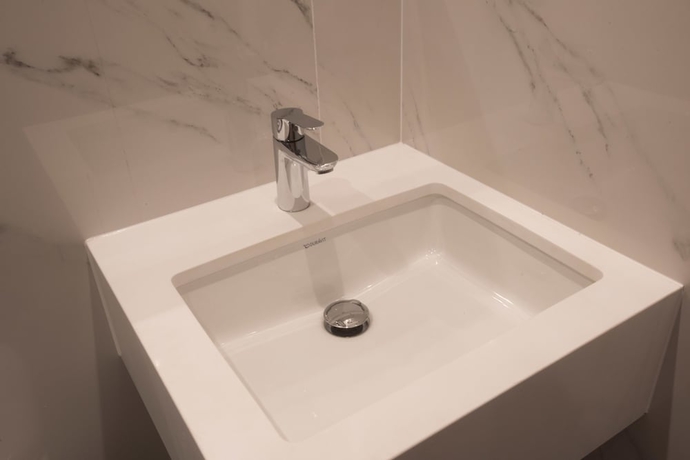 Imagen de la habitación del Hotel Merit Kensington. Foto 7