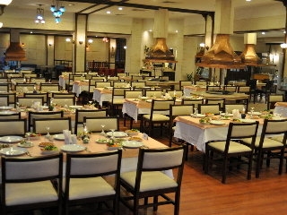 Imagen del bar/restaurante del Hotel Merit Sahmaran. Foto 8