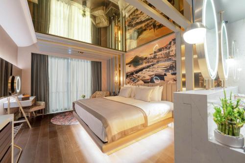 Imagen de la habitación del Hotel Merit Starlit & Residences. Foto 13