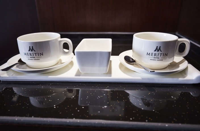 Imagen de la habitación del Hotel Meritin. Foto 7