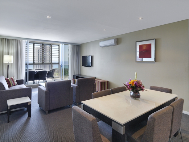 Imagen de los interiores del Hotel Meriton Serviced Apartments Broadbeach. Foto 15