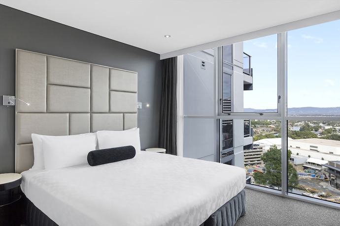 Imagen de la habitación del Hotel Meriton Suites Broadbeach, Gold Coast. Foto 5