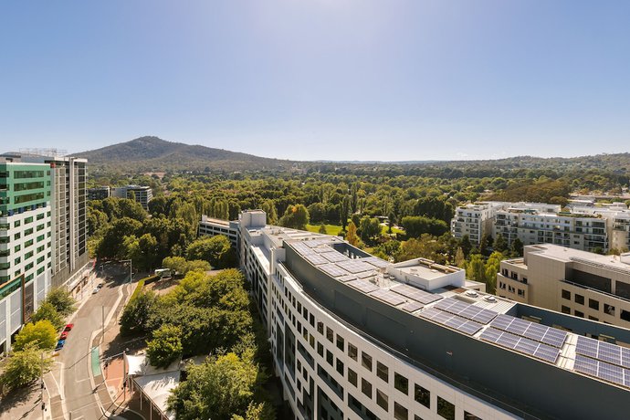 Imagen de la habitación del Hotel Meriton Suites Canberra. Foto 13