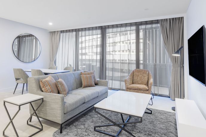 Imagen de la habitación del Hotel Meriton Suites Canberra. Foto 14