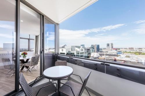 Imagen de la habitación del Hotel Meriton Suites Church Street, Parramatta. Foto 8