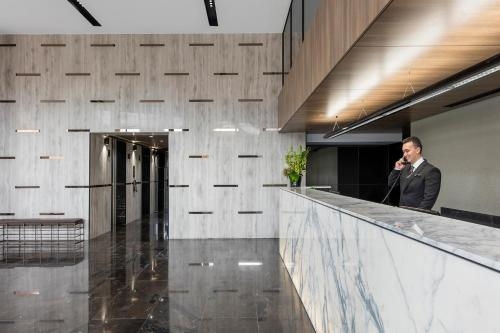 Imagen general del Hotel Meriton Suites Church Street, Parramatta. Foto 5