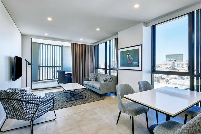 Imagen de la habitación del Hotel Meriton Suites Liverpool. Foto 13
