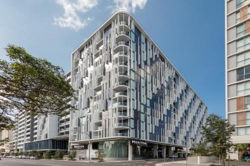 Imagen general del Hotel Meriton Suites Mascot Central. Foto 2