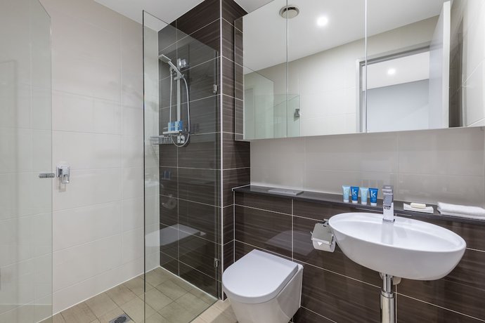 Imagen de la habitación del Hotel Meriton Suites North Ryde. Foto 19