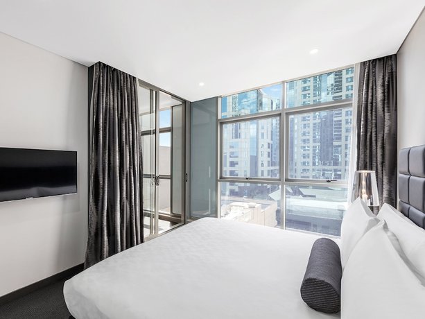Imagen de la habitación del Hotel Meriton Suites North Sydney. Foto 11