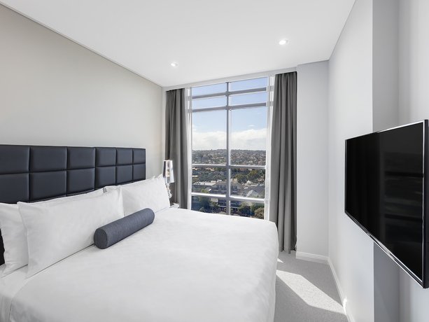 Imagen de la habitación del Hotel Meriton Suites North Sydney. Foto 19