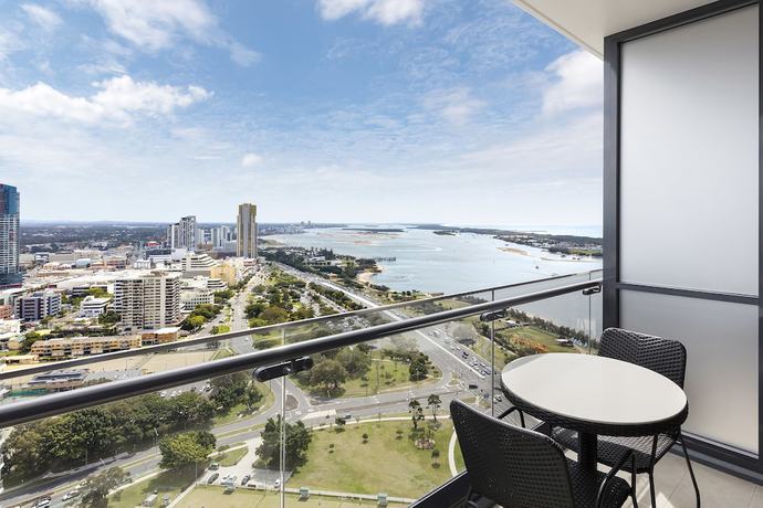 Imagen de la habitación del Hotel Meriton Suites Southport, Gold Coast. Foto 11