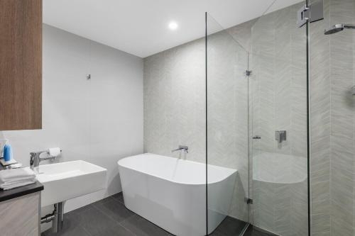 Imagen de la habitación del Hotel Meriton Suites Sydney Airport. Foto 9