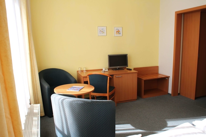 Imagen de la habitación del Hotel Meritum. Foto 16