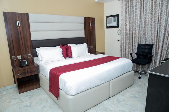 Imagen de la habitación del Hotel Meritzs and Suites. Foto 8