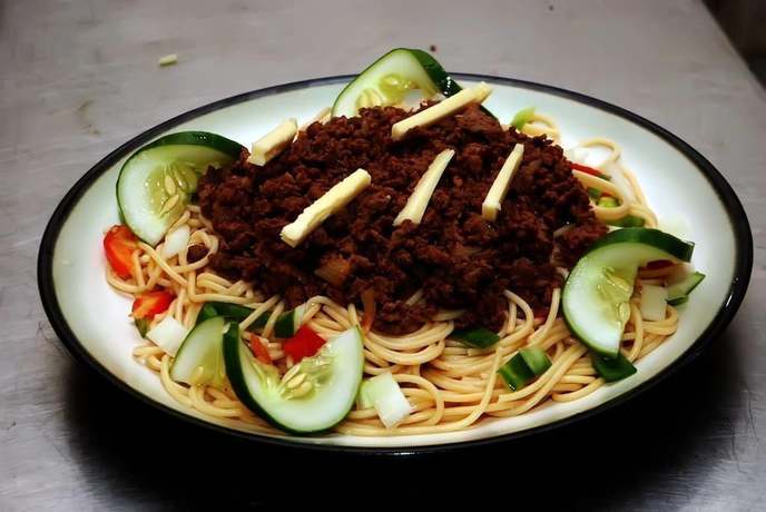 Imagen del bar/restaurante del Hotel Meritzs and Suites. Foto 3