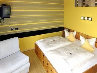 Imagen de la habitación del Hotel Merkelbach. Foto 10