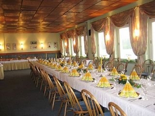 Imagen del bar/restaurante del Hotel Merkelbach. Foto 8