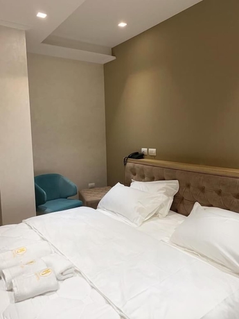 Imagen de la habitación del Hotel Merko. Foto 12