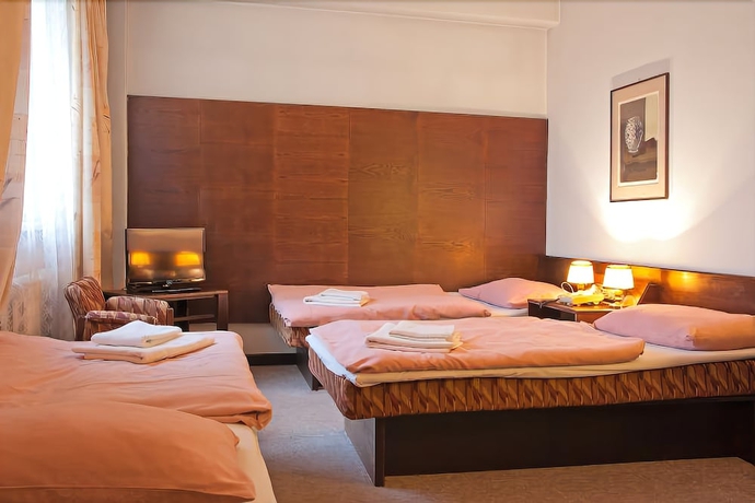 Imagen de la habitación del Hotel Merkur, Jablonec nad Nisou. Foto 7