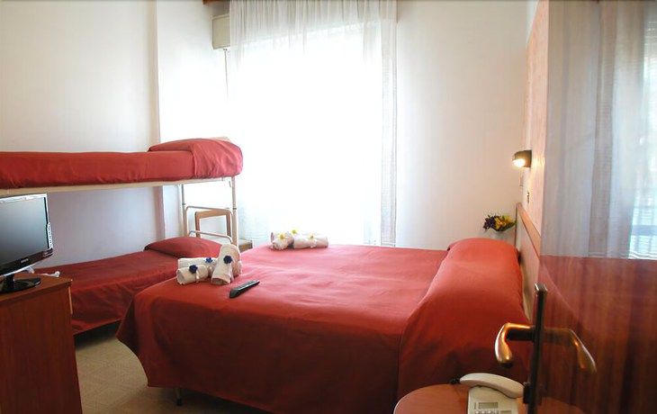 Imagen de la habitación del Hotel Merkury. Foto 9
