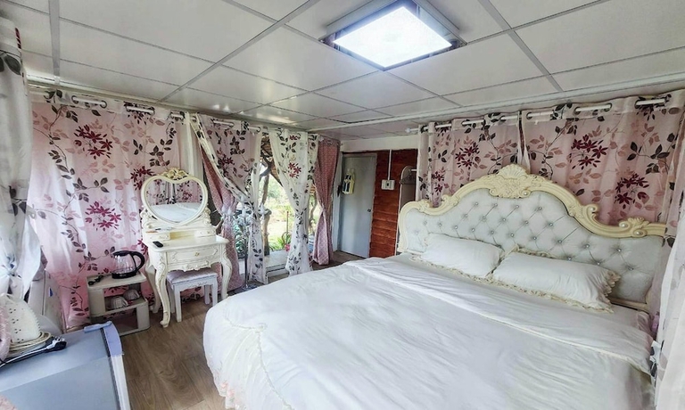 Imagen general del Hotel Merlin Hut and Farm. Foto 1