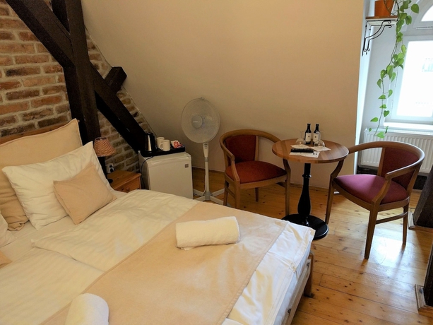 Imagen de la habitación del Hotel Merlin, Praga. Foto 15