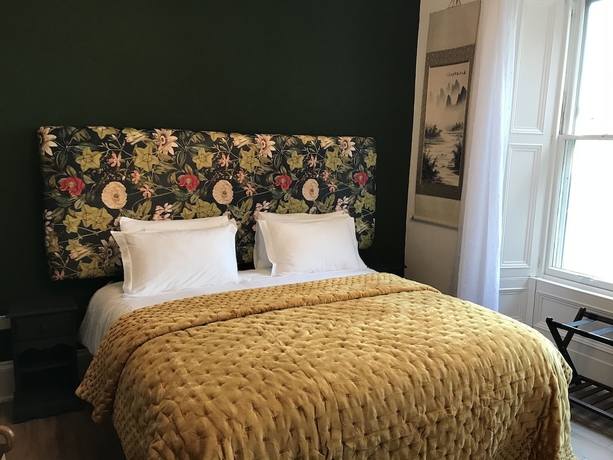 Imagen de la habitación del Hotel Merlindale. Foto 10