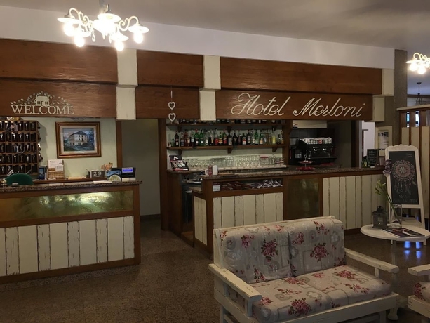 Imagen de los interiores del Hotel Merloni. Foto 11