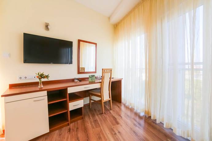 Imagen de la habitación del Hotel Merlot, Podgradina. Foto 12