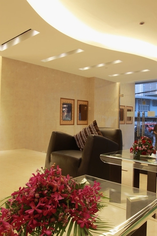 Imagen de los interiores del Hotel Mermaid Bangkok. Foto 18