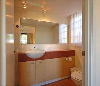 Imagen de la habitación del Hotel Mermaid Beach Park View Resort. Foto 6