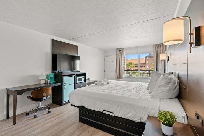 Imagen de la habitación del Hotel Mermaid Inn, Myrtle Beach. Foto 17