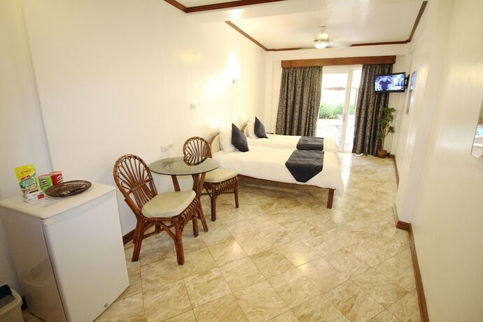 Imagen general del Hotel Mermaid Resort Puerto Galera. Foto 10