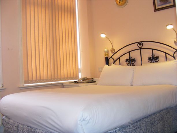 Imagen de la habitación del Hotel Mermaid Suite. Foto 12