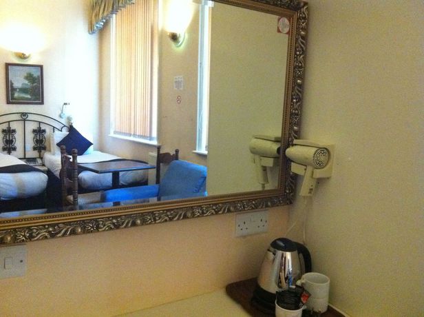 Imagen de la habitación del Hotel Mermaid Suite. Foto 14