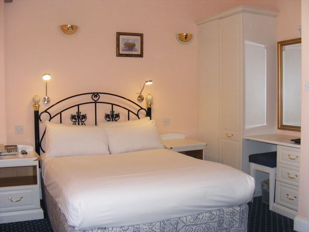 Imagen de la habitación del Hotel Mermaid Suite. Foto 15