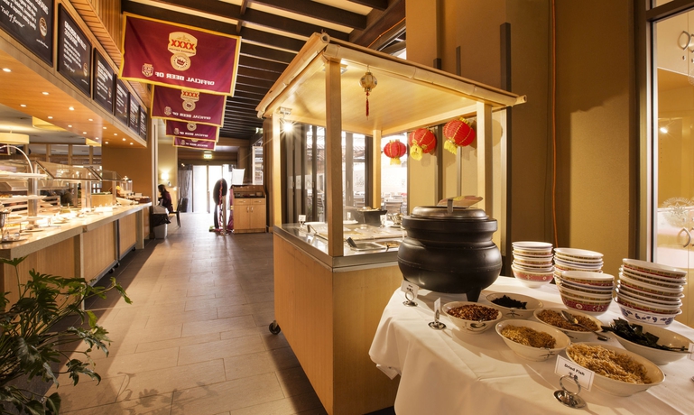 Imagen del bar/restaurante del Hotel Mermaid Waters By Nightcap Plus. Foto 7