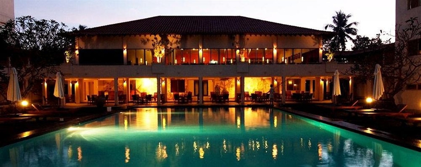 Imagen general del Hotel Mermaid and Club. Foto 2