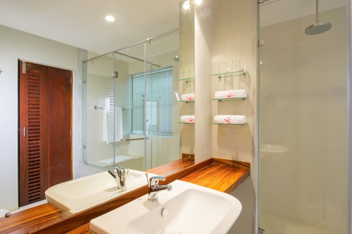Imagen de la habitación del Hotel Mermaid and Club. Foto 11