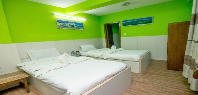 Imagen de la habitación del Hotel MeroStay 180 EMO. Foto 9