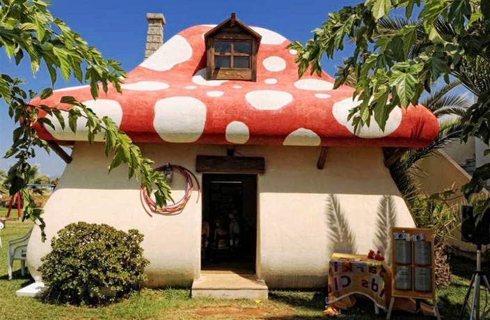 Imagen general del Hotel Meropi and Apartments. Foto 2