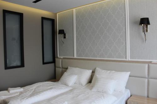 Imagen de la habitación del Hotel Merops M&eacute;sz&aacute;ros. Foto 7