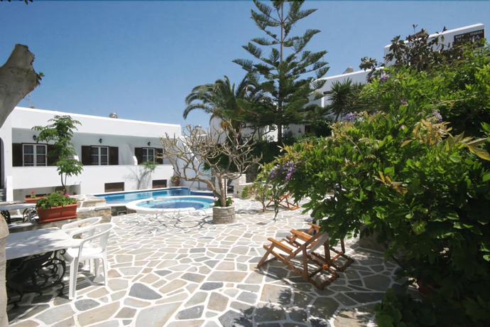 Imagen de los exteriores del Hotel Meros, Santikos Collection. Foto 14