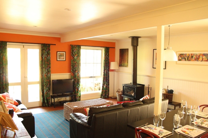 Imagen de la habitación del Hotel Merrimeet Cottages. Foto 8
