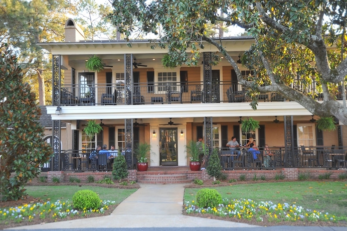 Imagen general del Hotel Merry Acres Inn. Foto 1