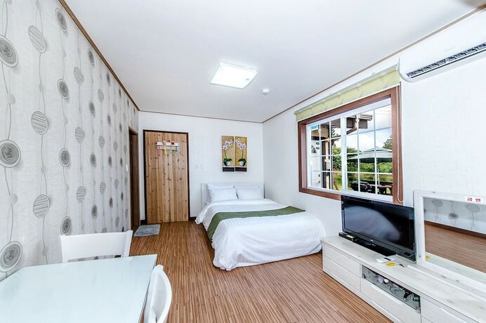 Imagen de la habitación del Hotel Merry J. Foto 18